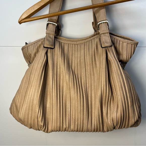 Black Rivet Cream Oversized Hobo Shoulder Bag W/Matching Wallet Boho Everyday - Picture 5 of 10